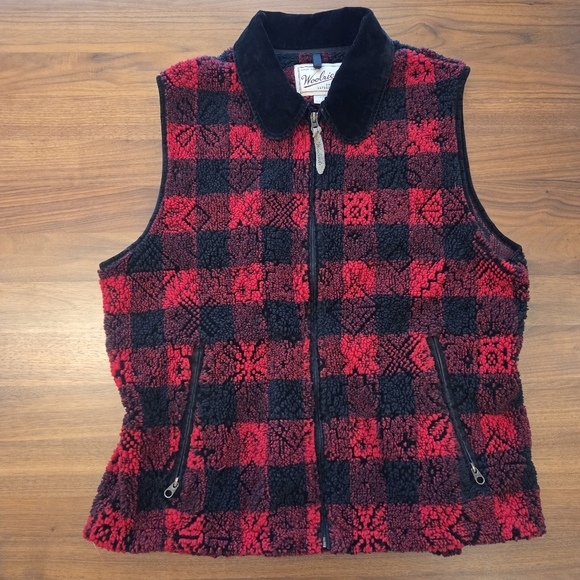 Woolrich Jackets & Blazers - Vintage Woolrich Buffalo Plaid Fleece Vest, Velour Collar 90s Cabincore Large